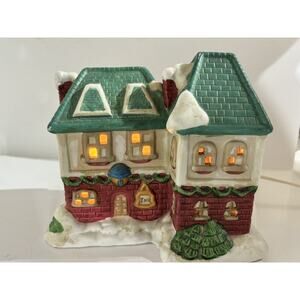 Holiday Time Christmas Village House Porcelain Light Inn w/ Light